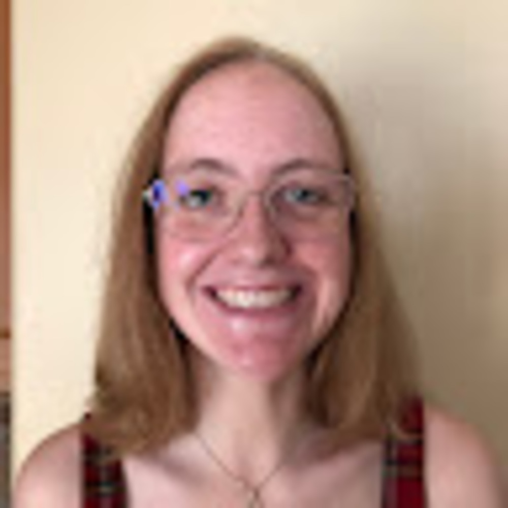 Meet your Posher, Makena